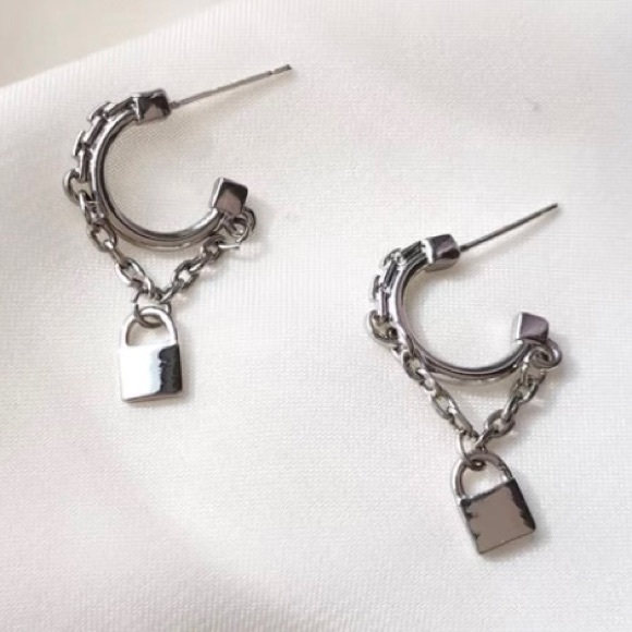 Jewelry - Silver Hoop Lock and Chain Earrings